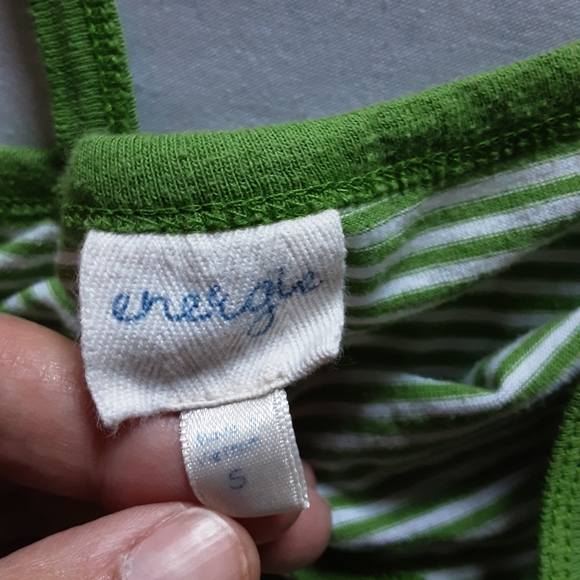 Shorts & TOPS - Picture 7 of 9